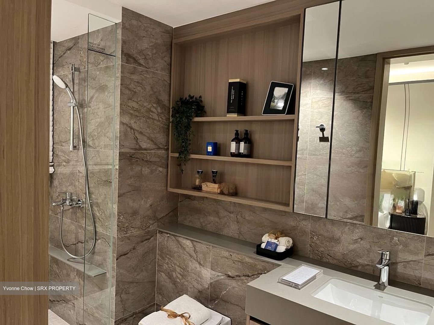 Tampines North Drive 1 (D18), Condominium #448207561